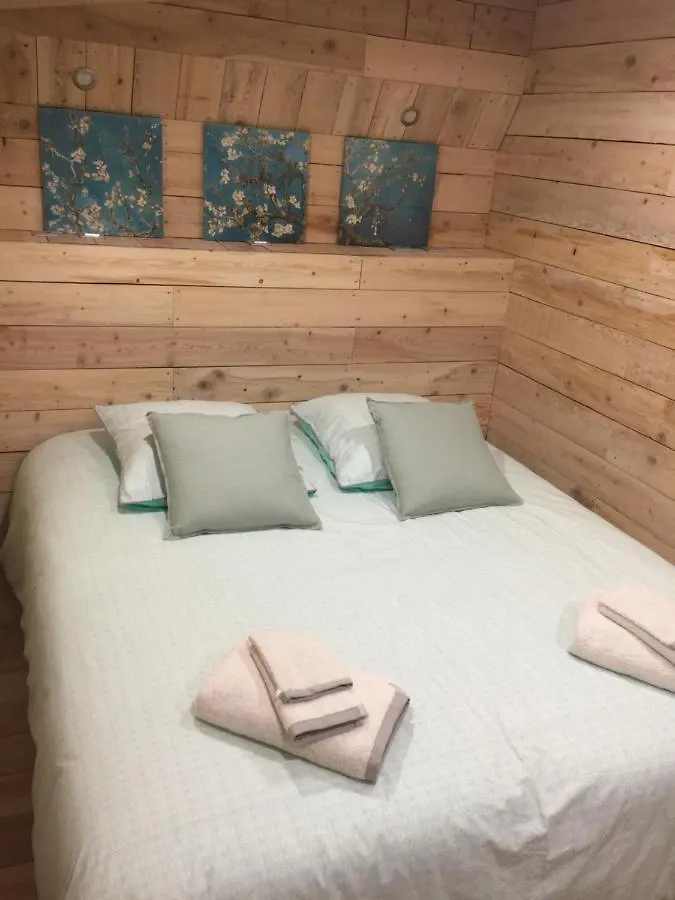 Bed & Breakfast Chambres D'Hotes La Voute Volonne
