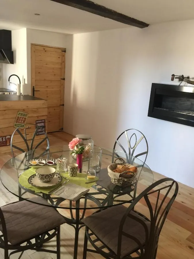 Bed & Breakfast Chambres D'Hotes La Voute Volonne