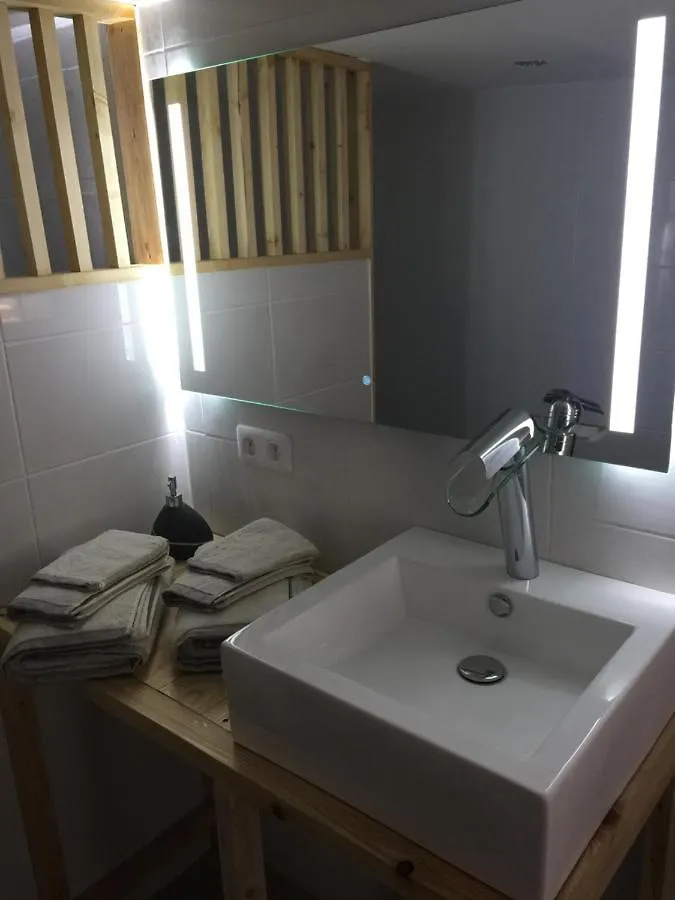 Bed & Breakfast Chambres D'Hotes La Voute Volonne France