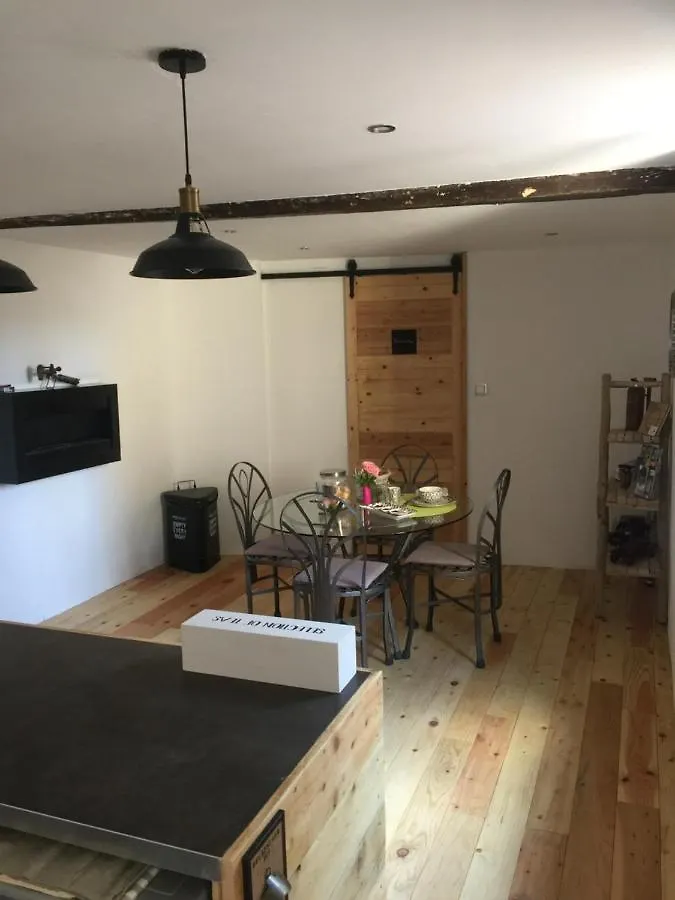 Bed & Breakfast Chambres D'Hotes La Voute Volonne